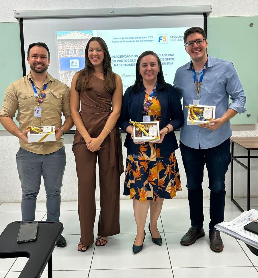 Estudantes de Enfermagem da F5 realizam apresentações de TCC, qualificações e defesas do semestre 2026.1