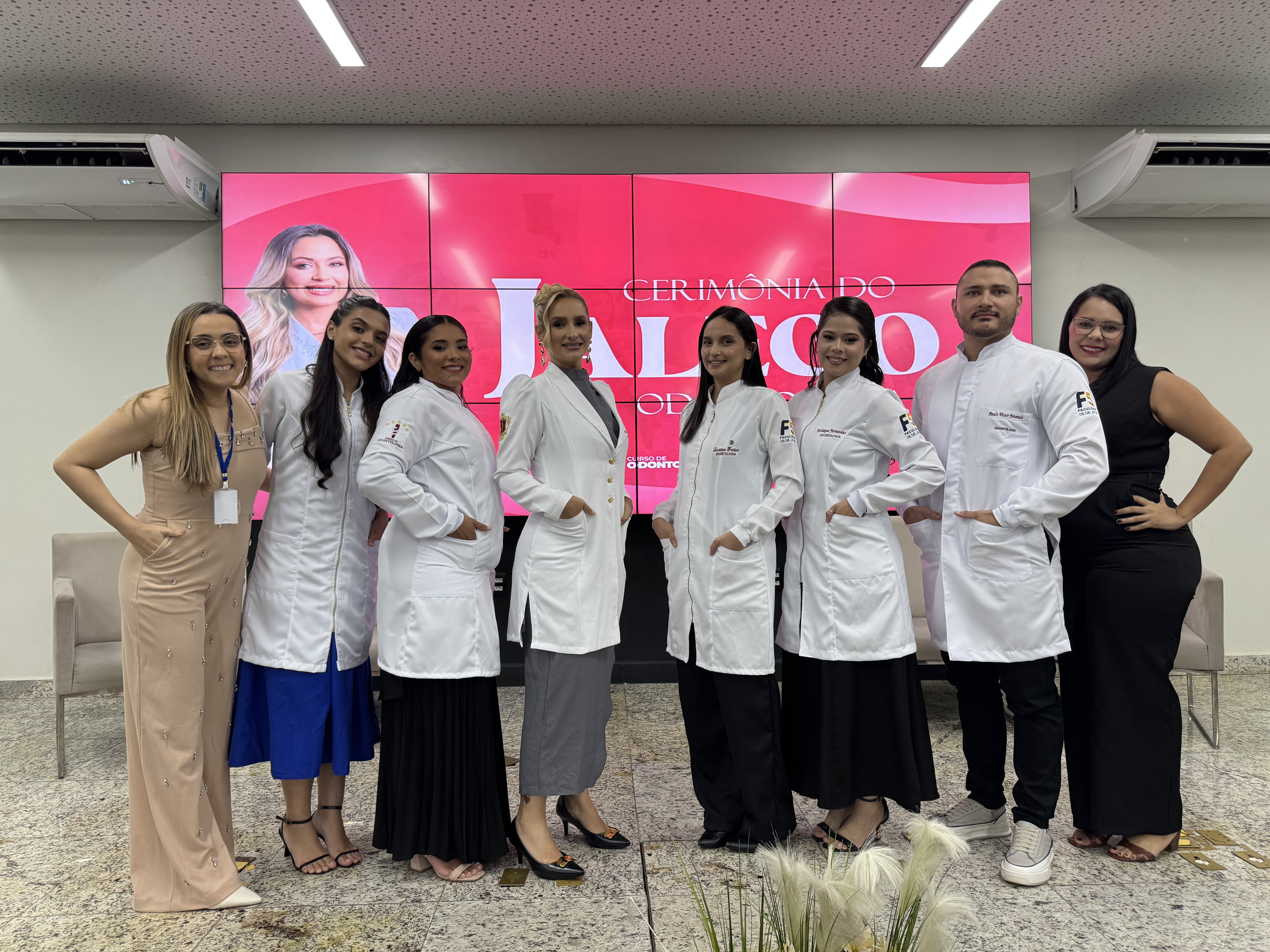 Curso de Odontologia da F5 realiza Cerimônia do Jaleco para a turma 2026.2
