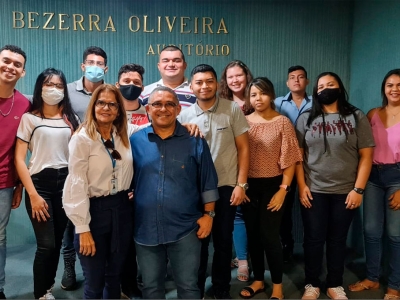 Curso de Administração realiza visita técnica ao Grupo Bezerra Oliveira, em Fortaleza