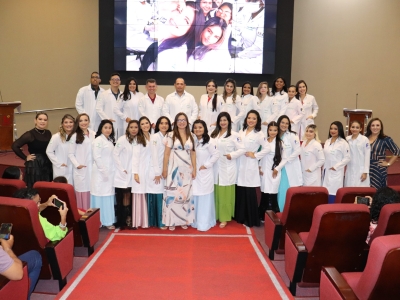 Cerimônia do Jaleco marca início da trajetória dos futuros enfermeiros da F5